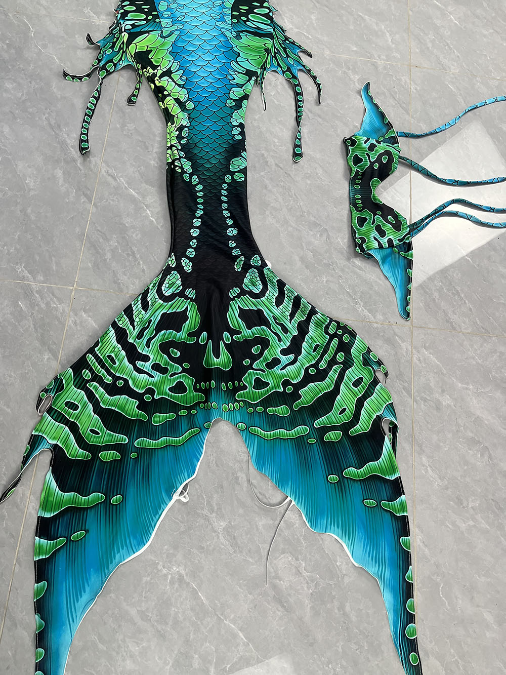 Hot selling Colorful Mermaid T – Aquarium & Marine Museum Bewertung und Preis